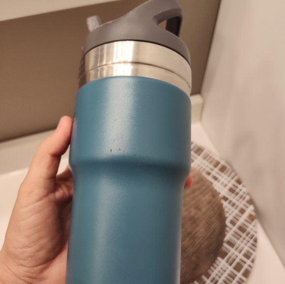 🥶GUC Stanley Brand 20 oz Ice Flow Stainless Steel Insulated Thermos Bottle, Blu - Picture 6 of 9